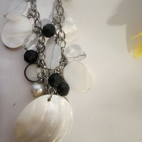 Fashion Silver Chain Necklace, Black and White, One size - Picture 11 of 13